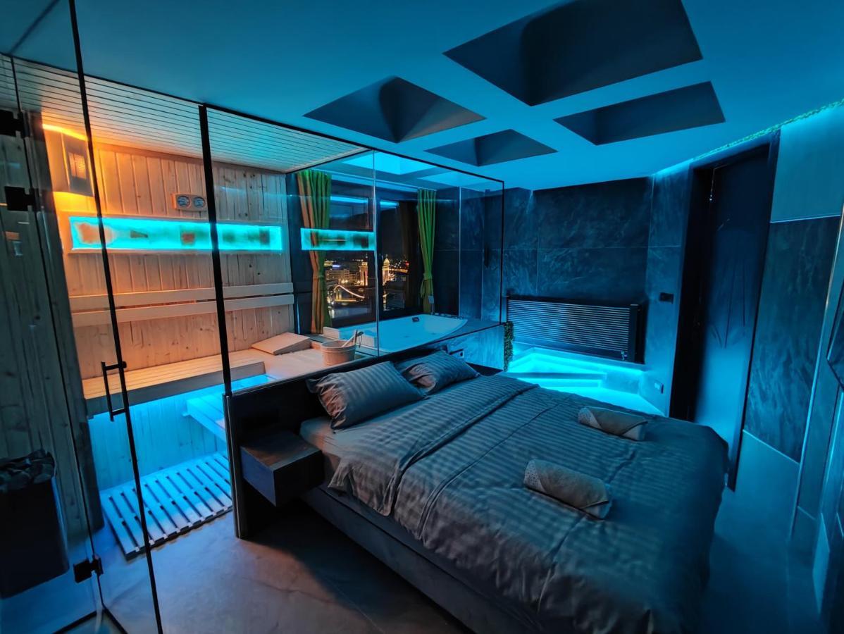 Smart Luxury Penthouse Suites - Private Sauna, Hot-Tub, Home Cinema At The Best Location In สโกเปีย ภายนอก รูปภาพ