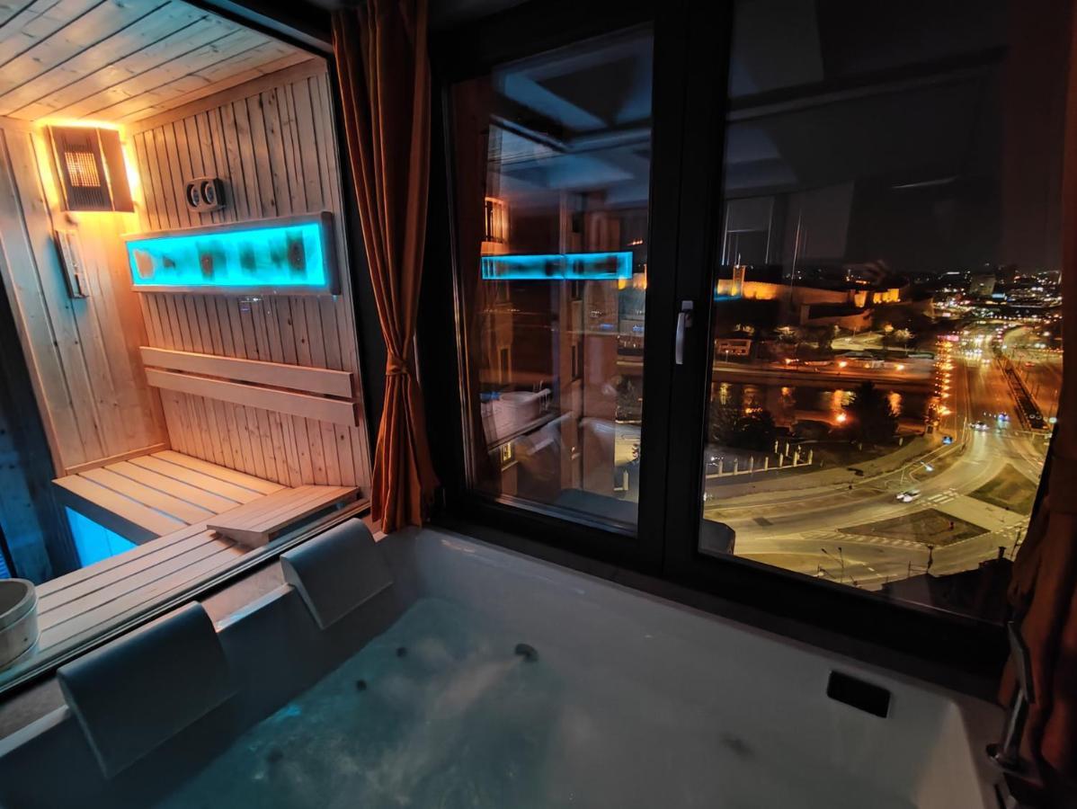 Smart Luxury Penthouse Suites - Private Sauna, Hot-Tub, Home Cinema At The Best Location In สโกเปีย ภายนอก รูปภาพ