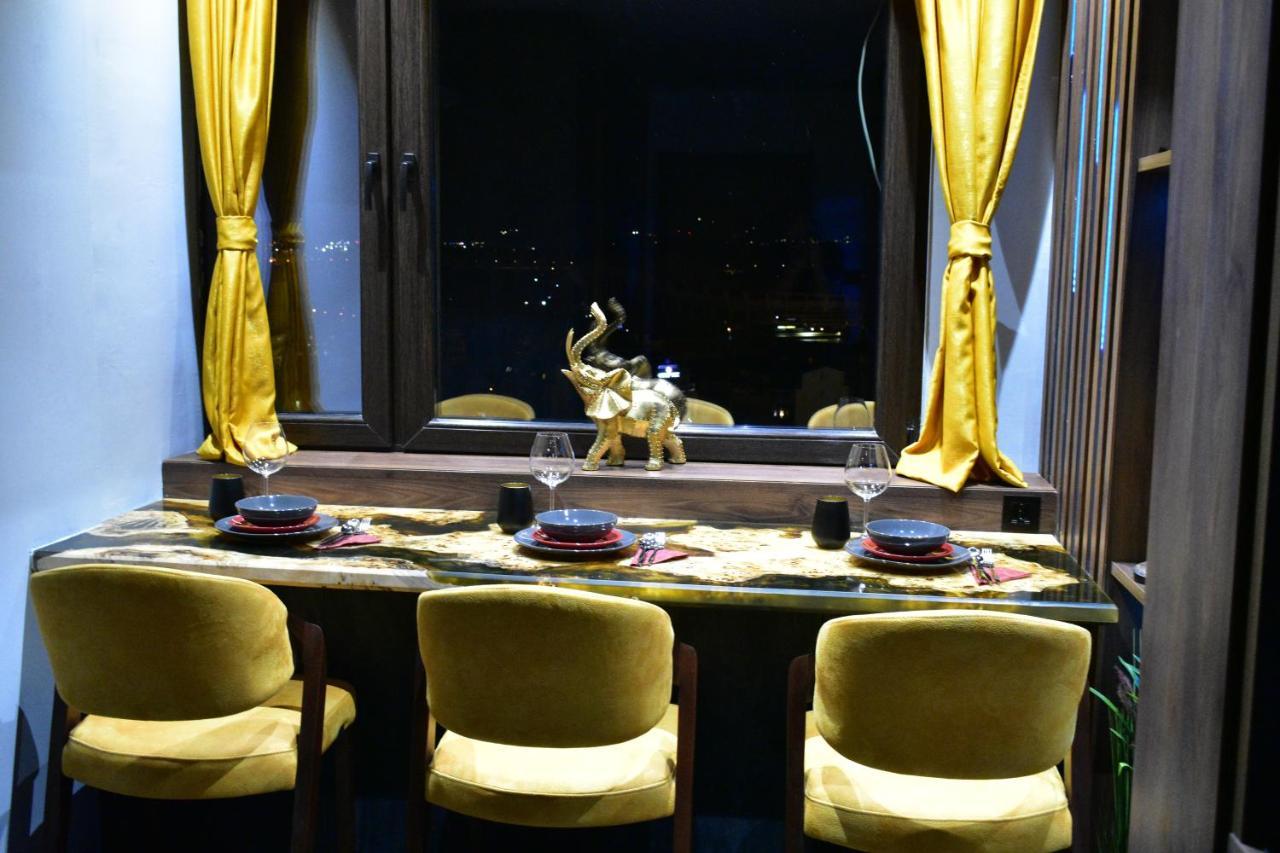 Smart Luxury Penthouse Suites - Private Sauna, Hot-Tub, Home Cinema At The Best Location In สโกเปีย ภายนอก รูปภาพ