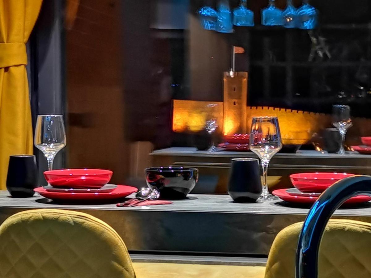 Smart Luxury Penthouse Suites - Private Sauna, Hot-Tub, Home Cinema At The Best Location In สโกเปีย ภายนอก รูปภาพ