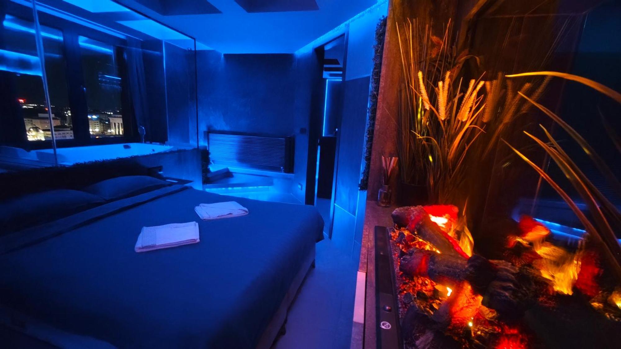 Smart Luxury Penthouse Suites - Private Sauna, Hot-Tub, Home Cinema At The Best Location In สโกเปีย ภายนอก รูปภาพ